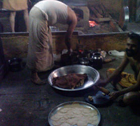 Bhog de cocina preparado en Temple