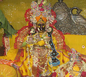 Celebración de Janmashtami y Nandotsav