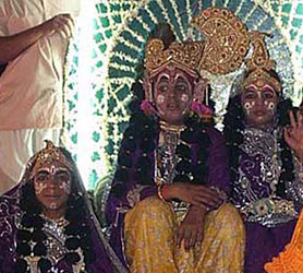 Shri Radhashtami-processie in Vrindavan