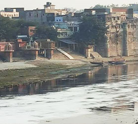 Gokul的Thakurani Ghat