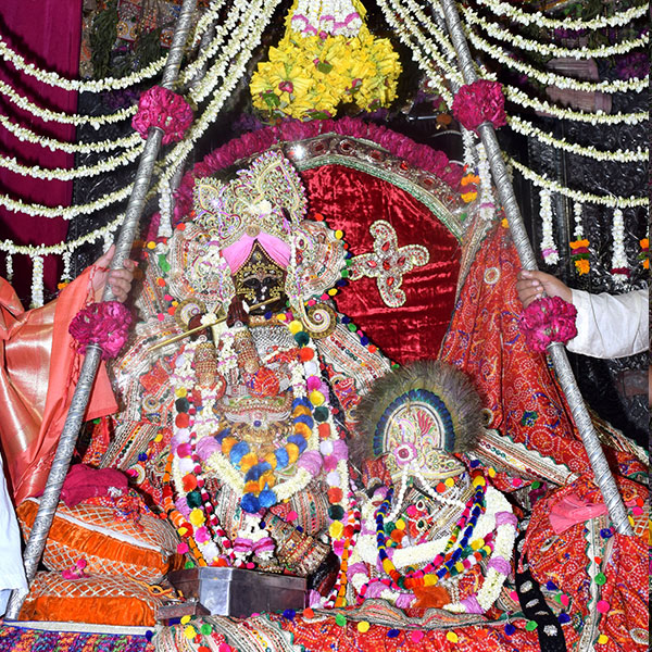 Jhula Darshan van Vrindavan