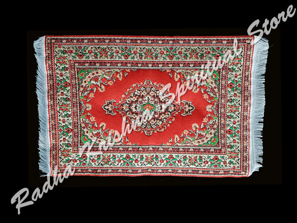 <p>
	Floral Bloom Kashmiri Aasan (Holy mattress)</p>