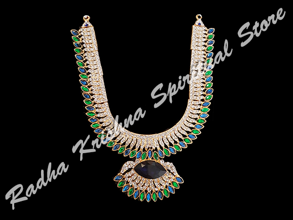 <p>Leafy-Splendour-God-Metal-Necklace</p>