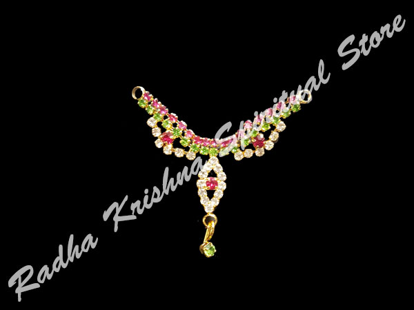 <p>Blush Petal Metal Necklace</p>