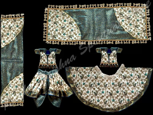 Vestido grande de Radha Krishna con pavos reales celestiales