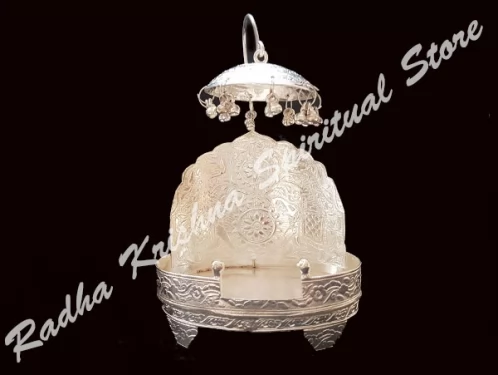 Niedlicher Blüten-großer silberner Gott-Thron